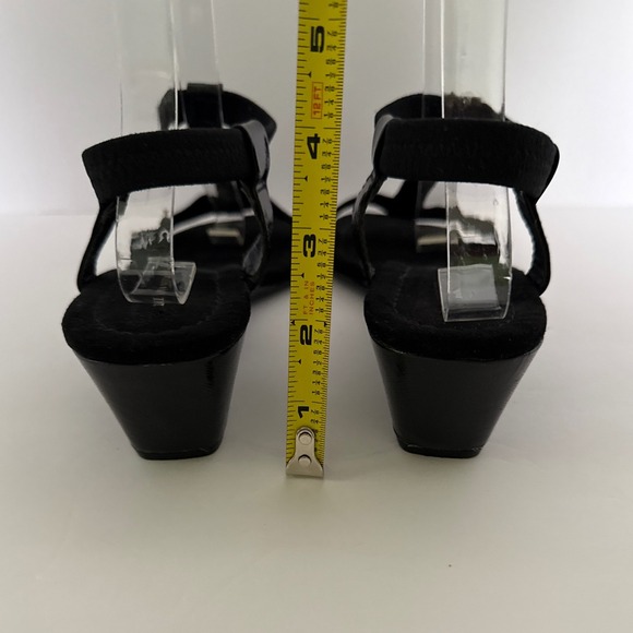 Dana Buchman 9 T-bar Blk Heel Wedge Sandals Summer‎ Whimsigoth Office Career Y2K - Picture 6 of 12